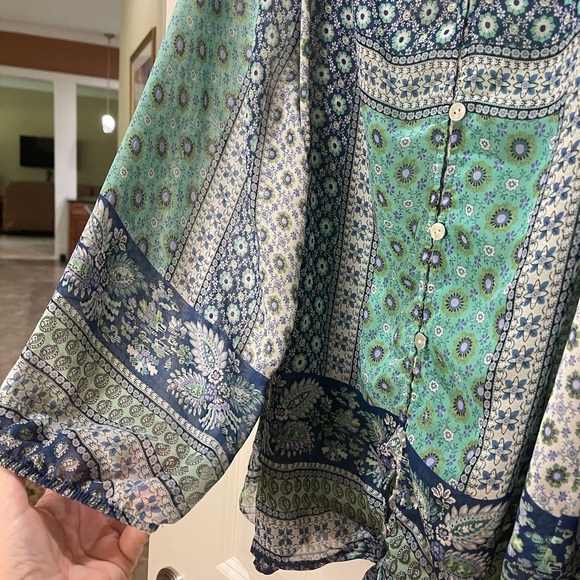 New Directions Boho Tie Front Top Blue & Green Paisley Semi-Sheer Size XL - Picture 2 of 7